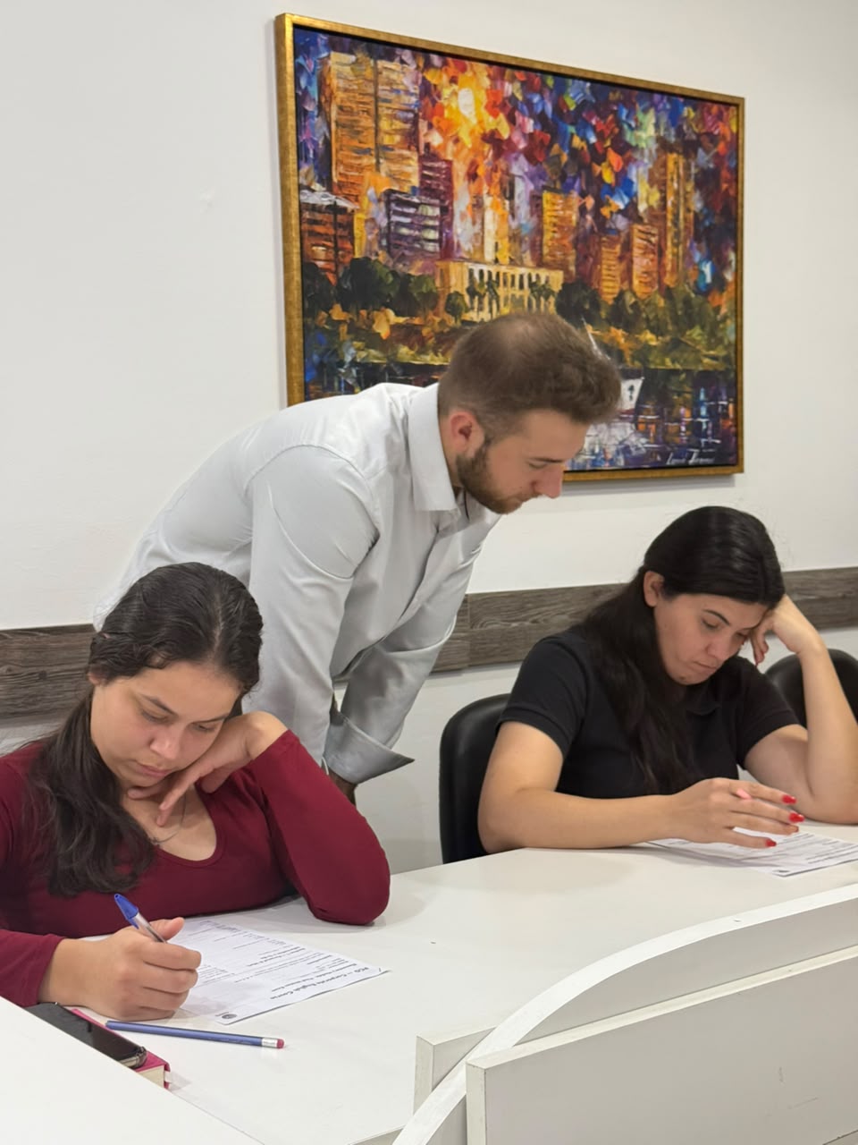 Clase de español en Pangea Language Institute, Asunción